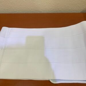 White Women's Waist Cincher